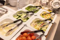 Ramada by Wyndham the Hague Scheveningen - breakfast