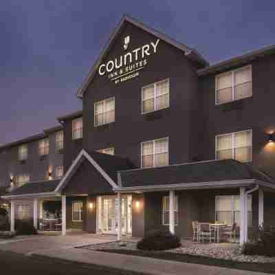 Country Inn & Suites by Radisson, Waterloo, IA Hotel Exterior