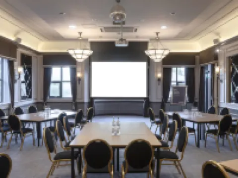 Hogs Back Hotel & Spa Nr Farnham Hotels in Farnham