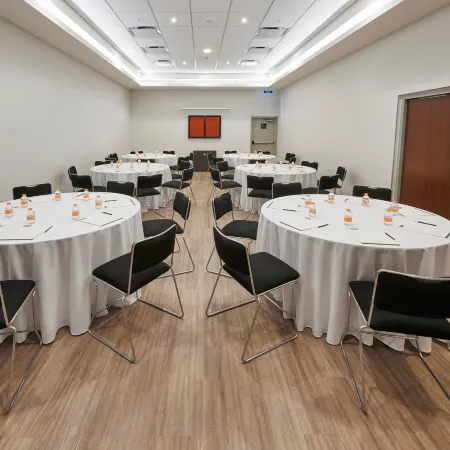 City Express Junior by Marriott San Luis Potosi Carranza Отели рядом с достопримечательностью «Театр Ла-Пас»