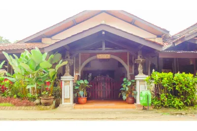 Pendopo 45 Resort Hotel dekat Arboretum Fakultas Pertanian - Institut Pertanian Bogor