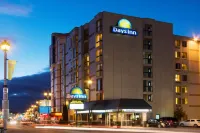 Days Inn by Wyndham Niagara Falls Near the Falls