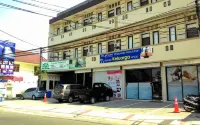 De Kost Madiun Hotels near Taman Terminal Madiun
