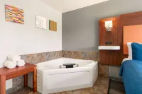 Travelodge by Wyndham Depoe Bay - Wifi
