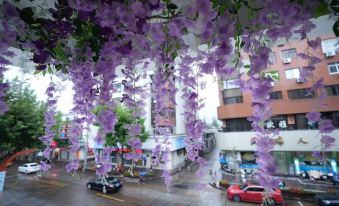 Guoyan Mom's Flower Room Homestay (Ziyang Street Taizhou Fucheng Branch)