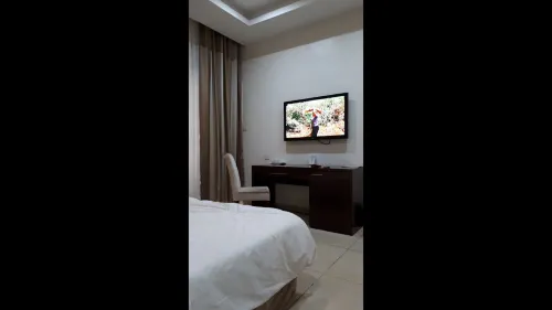 Full Moon Hotel - Penthouse
