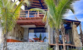 Diem Vichayito Beachfront Eco-Luxury