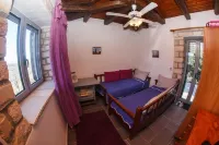 Stone Maisonettes Hotels in 