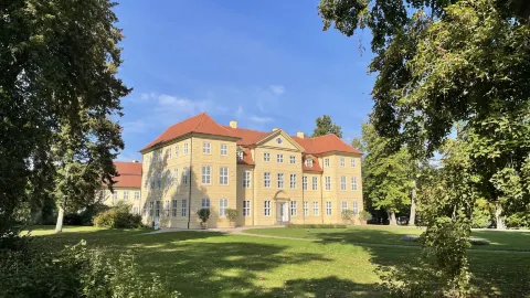 Old Hüsung (Muz327) in Mirow