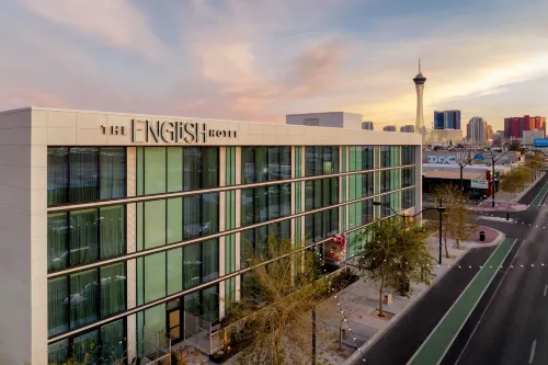 The English Hotel, Las Vegas, a Tribute Portfolio Hotel - parking