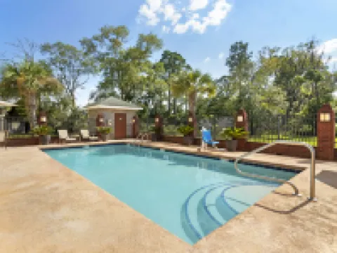 Best Western Plus Bradbury Inn Suites Hotels in Waycross