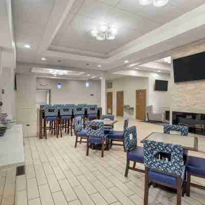 曼德林 - 弗農希爾斯舒適套房飯店 Dining/Meeting Rooms