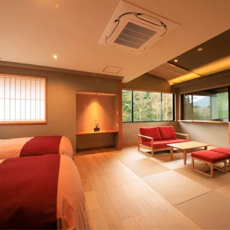 Hakone Fuga (Adult Only)