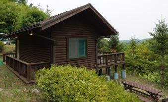 Chuncheon (Nami Island) Forest Glamping Pension