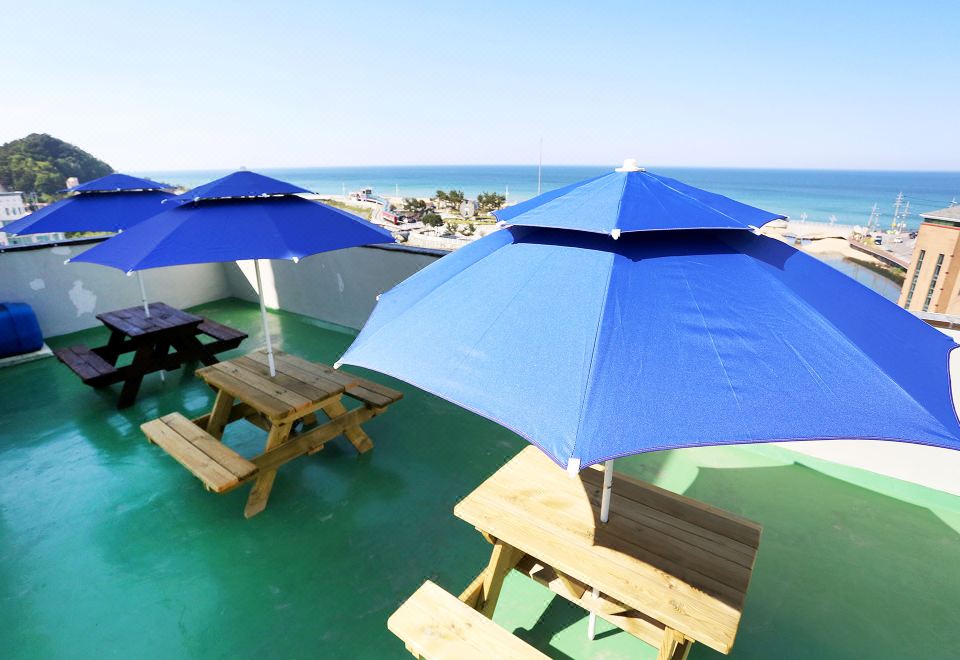 2. 정동진모텔..