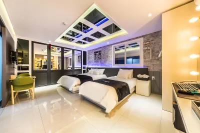 Donghae Uve Hotels in Donghae