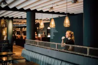 Hotel Føroyar - Bares
