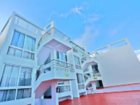 Grand Signature Hotel & Spa Hotels in Yercaud