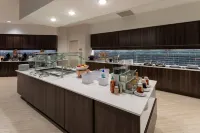 SpringHill Suites Minneapolis Maple Grove/Arbor Lakes - breakfast