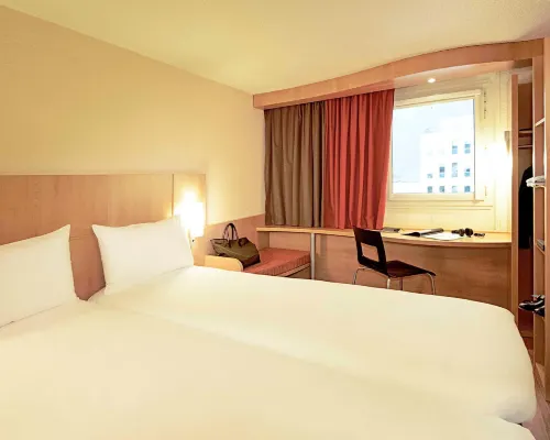 Hôtel Ibis Hôtels à : Albert