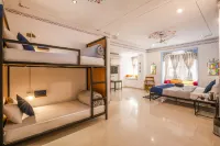 Shalom Backpackers Udaipur Hotels near Jagdish Temple