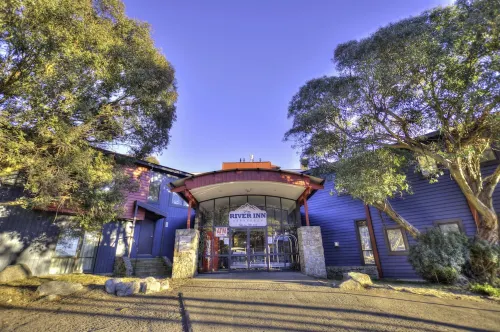 River Inn Hotels in Kosciuszko National Park