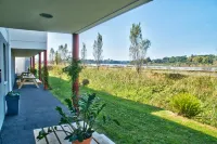 Adonis Hotel Bayonne - Parking