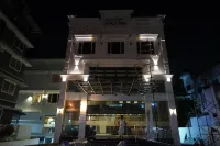 Hotel Vkj Inn Aluva Hotels near Aduvassery Home Ground