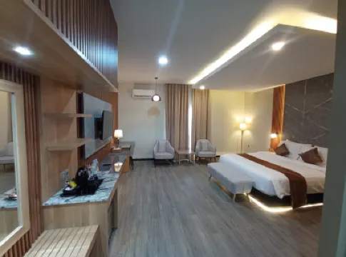 Hotel Metro Bungku Hotels in 