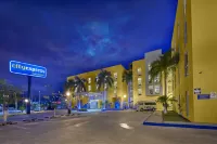 City Express by Marriott Campeche Hotels near Catedral de Campeche