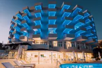 HL Rondo Hotel Hotels near Atelier Cocktail bar