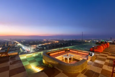 Centara Ayutthaya Hotel dekat Wat Yai Chai Mongkol