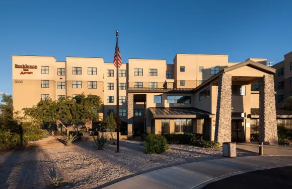 鳳凰城北/快樂谷居家酒店