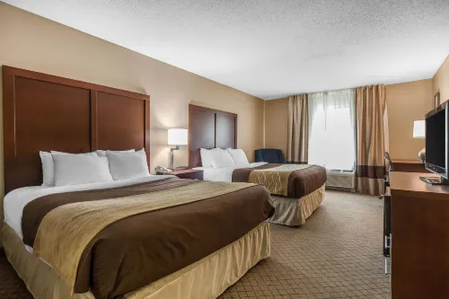 Comfort Inn & Suites Mishawaka-South Bend Hotels in Mishawaka