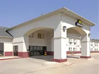 Days Inn by Wyndham Childress