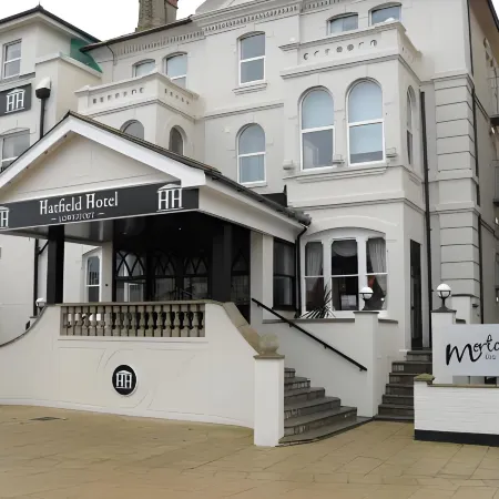 Best Western the Hatfield Hotel Отели в г. Лоустофт