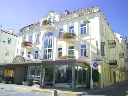 Artis Centrum Hotels