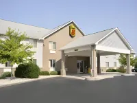 阿德里安速8酒店 萊納維縣酒店