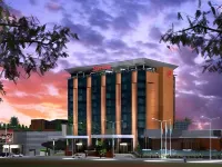 Sheraton Tucuman Hotel Hotels in der Nähe von Plaza Juan B. Alberdi