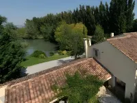 Domaine de Mejeans - Teritoria Hotels in Lambesc