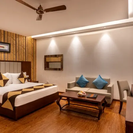 Prem Plaza Hotel