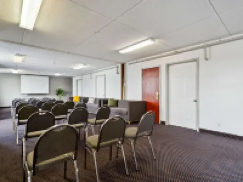 伊克諾套房旅館 滑鐵盧酒店