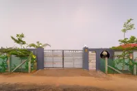 Dusk and Dawn Beach Resort