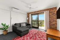 Toowong Villas Hotels in Taringa