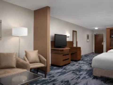 フェアフィールド イン & スイーツ  スーフォールズ エアポート スーフォールズのホテル