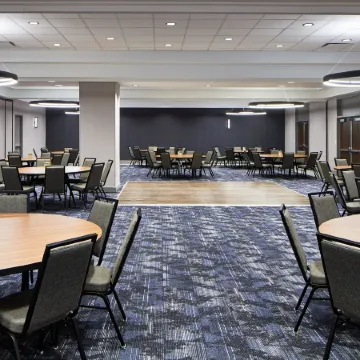 Courtyard Detroit Downtown Отели рядом с достопримечательностью «Симфонический оркестр Детройта»