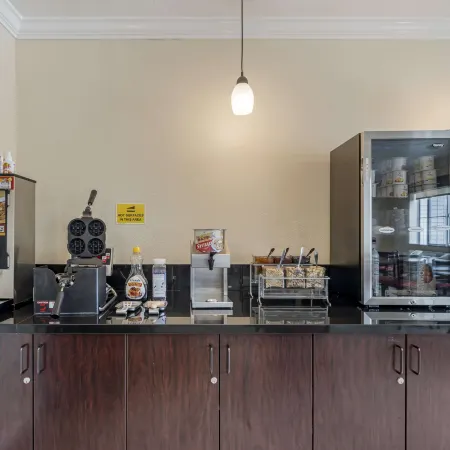 Best Western Salinas Monterey Hotel