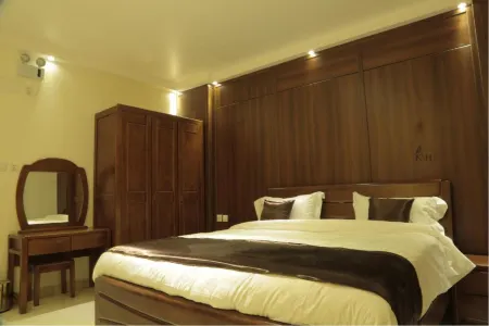 Kadi Apartments Отели в г. Найран