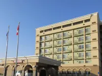 كلاريون هوتل كونفينشن سنتر فنادق في مينوت