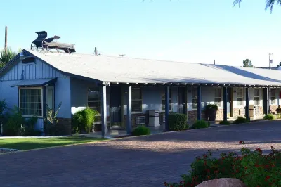 สเตอร์ลิง การ์เดนส์ โฮเต็ล โรงแรมใน